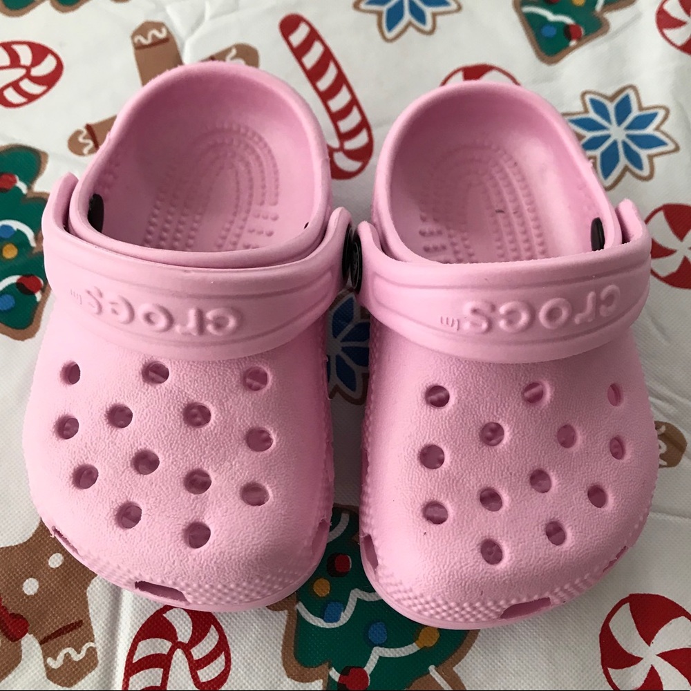 NWOT PINK INFANT CROCS